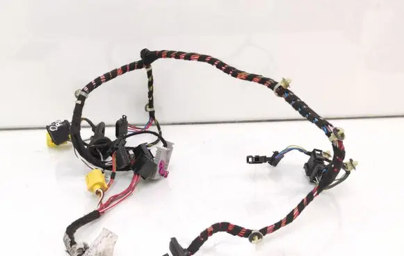 Skoda Octavia Mk2 (1Z) Front door wiring loom 1Z0121BE