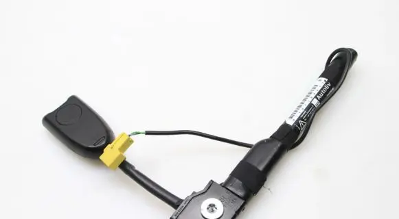 Chevrolet Cruze Front seatbelt buckle 13297078