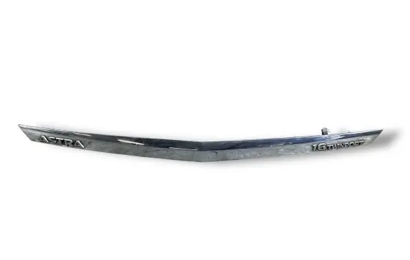 Opel Astra H Tailgate trim 13223917 461095995