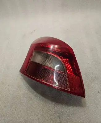 Toyota Yaris Rear/tail lights