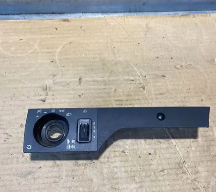 Mercedes-Benz E W124 Dashboard trim