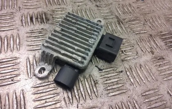 KIA Niro Coolant fan relay 25385g2000