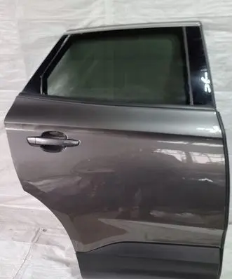 Opel Grandland X Rear door