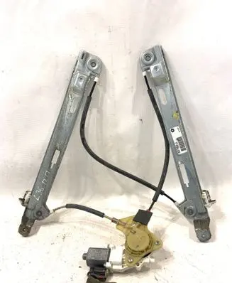Jeep Patriot Front door window regulator with motor 9677716780 05291798AA