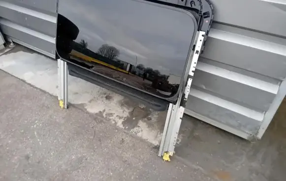 Mazda 3 II Sunroof set 6G0501