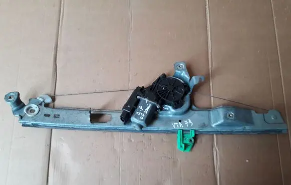 Renault Scenic II - Grand scenic II Front door window regulator with motor 402047E