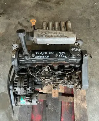 Volkswagen Transporter - Caravelle T4 Engine AJA