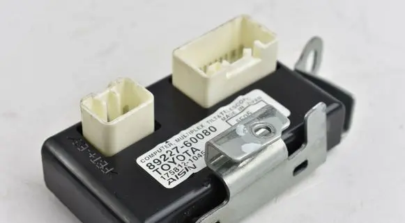 Toyota Land Cruiser (J150) Other control units/modules 8922760080