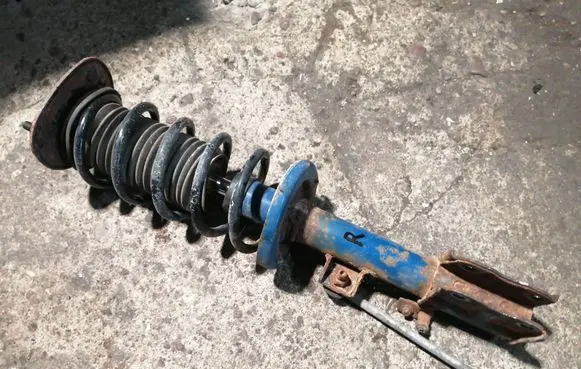 Smart ForFour I Front shock absorber with coil spring
