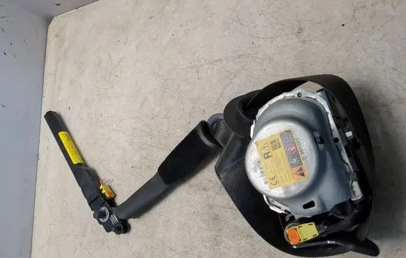 Opel Astra K Front seatbelt 34133468 0589P1000266 367970717