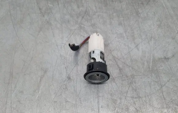 Volkswagen Golf VII 12 V Socket (rear) 1K0919309