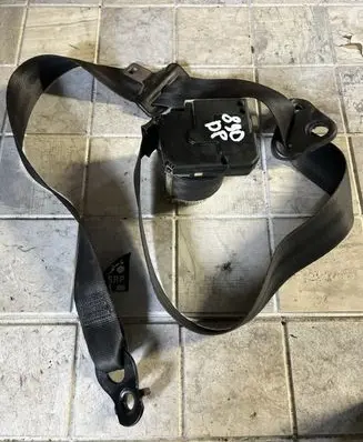 Renault Kangoo I Front seatbelt 43594 33020662