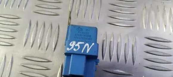 Nissan Primera Other relay 252309f900 4ra940010-65