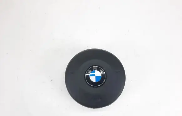 BMW M5 Steering wheel airbag