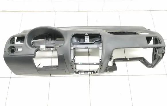 Volkswagen Cross Polo Dashboard 6R1857002Ab 040291 110356681