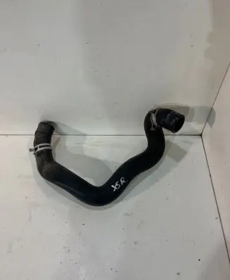 Coolant pipe/hose