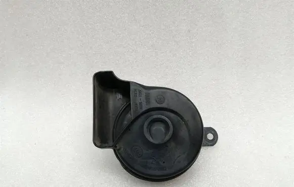 Mercedes-Benz G W461 W463 1st Gen Horn signal A4635420420