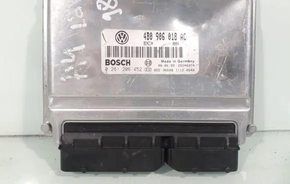 Audi A4 S4 B5 8D Engine control unit/module 4B0906018AC 0261206452