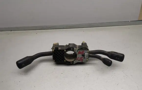 Audi A4 S4 B5 8D Wiper turn signal indicator stalk/switch 4D0953513 4D0953513A 4D0953513B