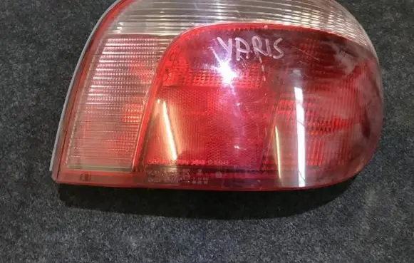 Toyota Yaris Rear/tail lights
