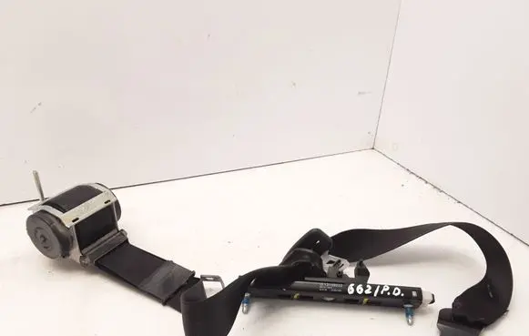 Opel Zafira B Front seatbelt 560834801 13166032