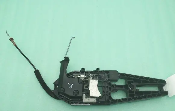 Ford Mondeo MK V Front door exterior handle/bracket 0104139401X 0104139801X
