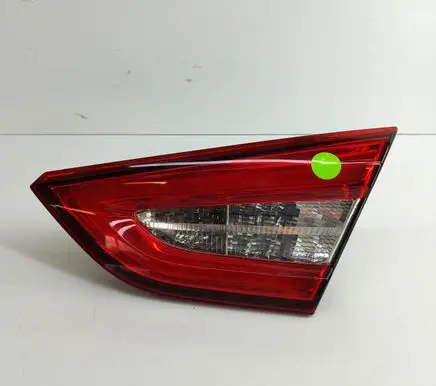 Maserati Quattroporte Tailgate rear/tail lights 670009228