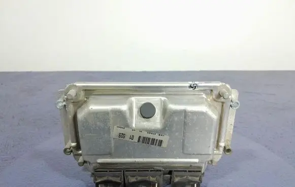Peugeot 1007 Engine control unit/module ECU 9658477080