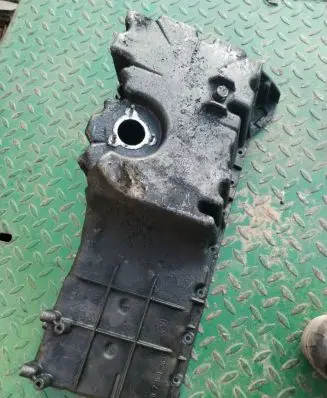 BMW 5 E60 E61 Oil sump 7801365
