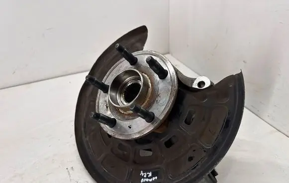 Chevrolet Camaro Rear wheel hub 23206823 84755513