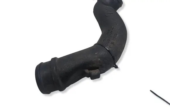 Volkswagen Golf III Intercooler hose/pipe 1H0145762J