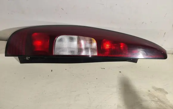 Mitsubishi Colt Rear/tail lights 27950122