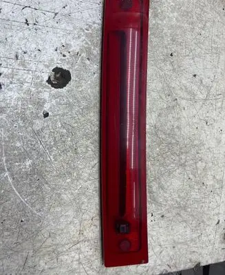 Volvo XC90 Third/center stoplight SAEU301D0T 02S3EE7596