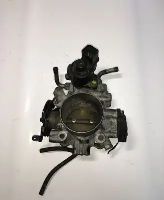 Mitsubishi Pajero Sport I Throttle valve E9T15371C 092405