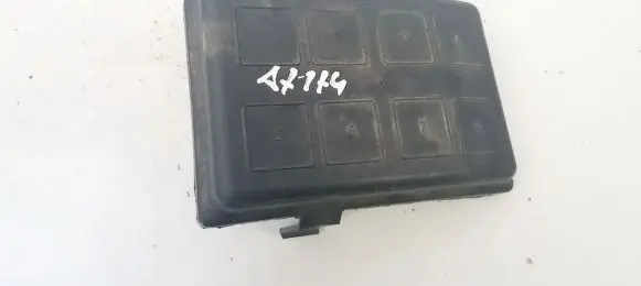 Opel Zafira A Fuse box cover 09132701 2945