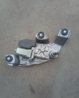 Toyota Auris E180 Rear window wiper motor