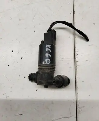 Volvo XC60 Windscreen/windshield washer pump 1024928
