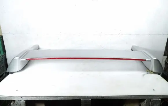 Honda HR-V Rear window tailgate spoiler 