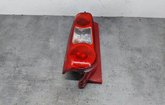 Peugeot Partner Rear/tail lights 9680608080