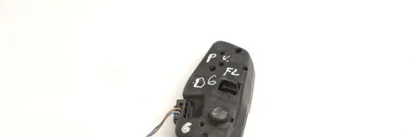 BMW 3 E46 Tail light bulb cover holder 8374810 230570R