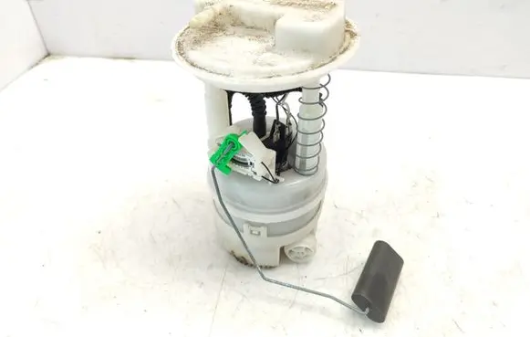 Renault Twingo II In-tank fuel pump 8200368239 09746449900
