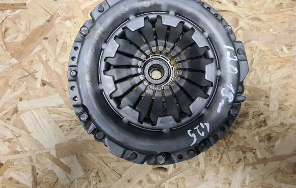 Hyundai i20 (GB IB) Clutch set kit M2321103010