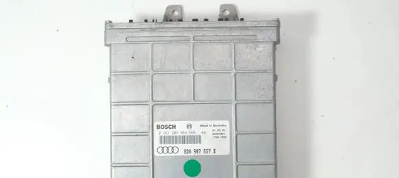 Audi A4 S4 B5 8D Engine control unit/module 8D0907557B