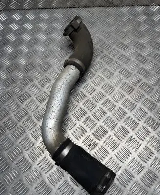Intercooler hose/pipe