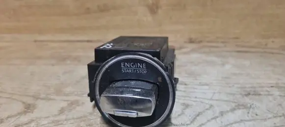 Volkswagen PASSAT B6 Ignition lock 3C0905843
