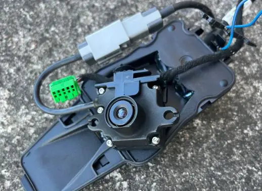 Windshield/windscreen camera