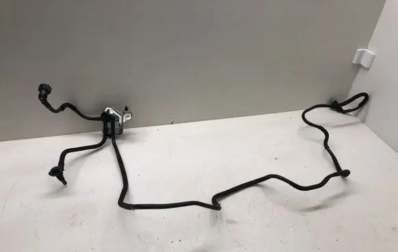 Nissan X-Trail T31 Fuel line/pipe/hose 