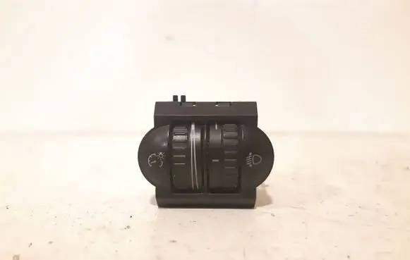 Volkswagen Golf V Headlight level height control switch 1K0941333