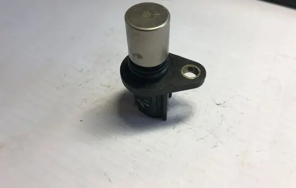 Toyota Avensis T250 Crankshaft position sensor 9091905026 0296000660