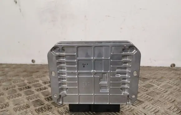 Subaru XV Engine control unit/module 2757001002 22611AU260